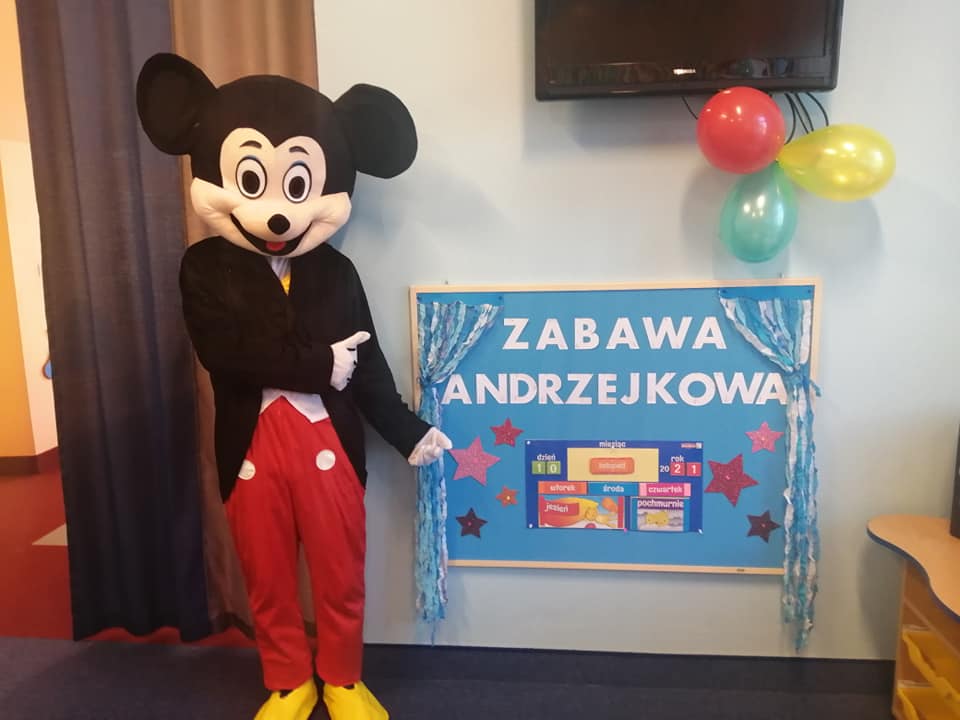 Zabawa andrzejkowa w przedszkolu