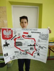 „Polska – moja Ojczyzna” – plakaty w wykonaniu uczniów kl. 4