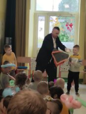 Zabawy z iluzjonistą