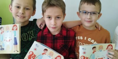 Realizacji programu edukacyjnego „Dziel się uśmiechem” w szkole