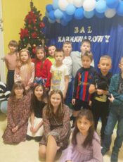 Bal karnawałowy w szkole i w przedszkolu