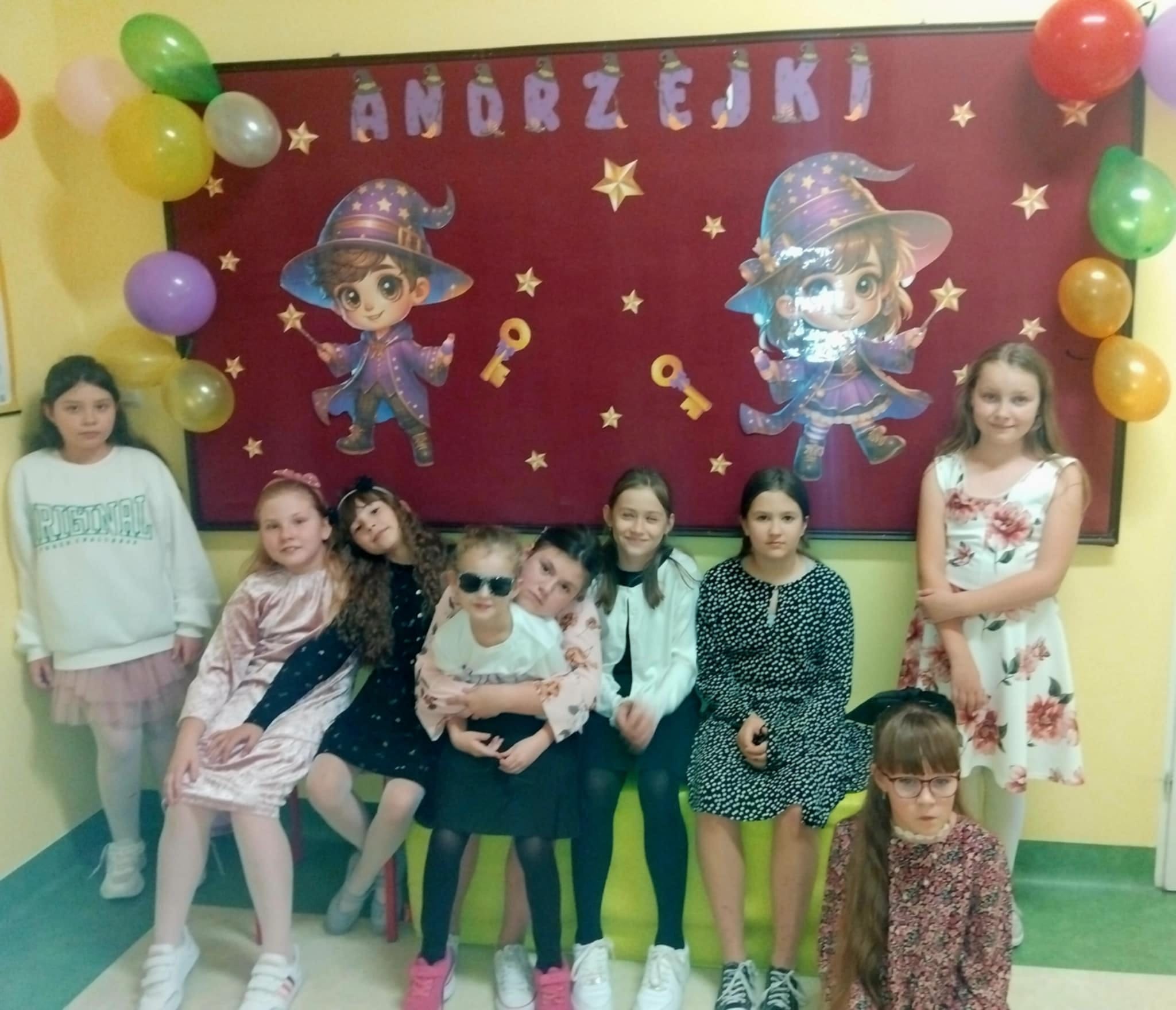 Zabawa andrzejkowa w szkole